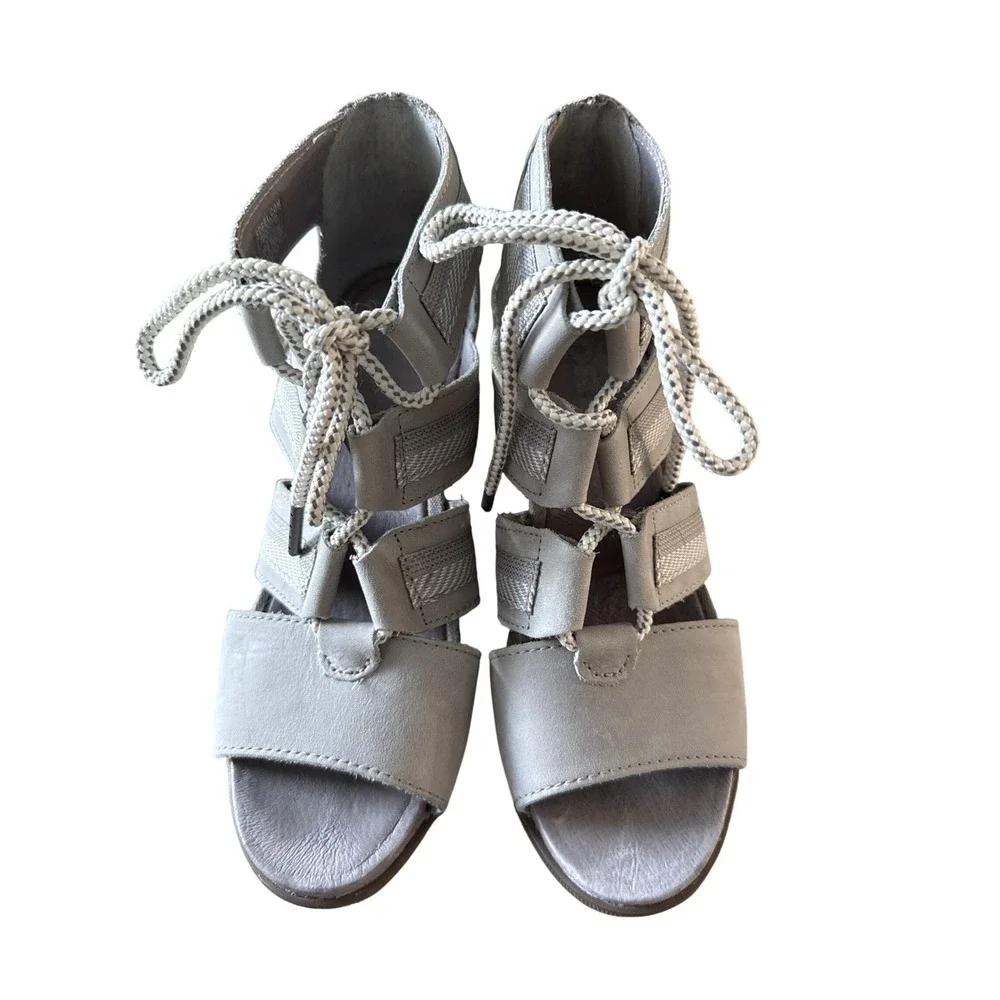 Sorel Joanie II Lace Up Wedge Sandals Ash Gray Sz 7.5 Suede Leather Open Toe